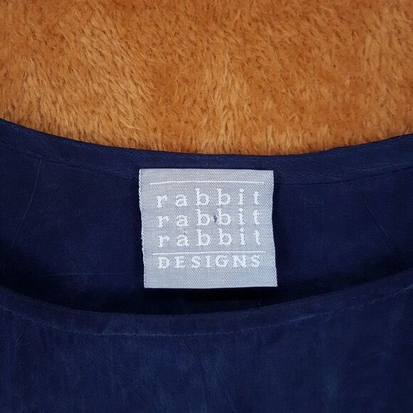 RABBIT RABBIT RABBIT Top Womens Size 14 Blue Pullover Asymmetrical Medallion - Picture 3 of 9